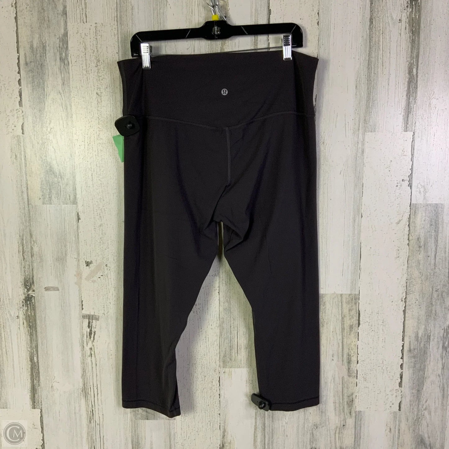 Athletic Leggings Capris By Lululemon In Grey, Size: 16