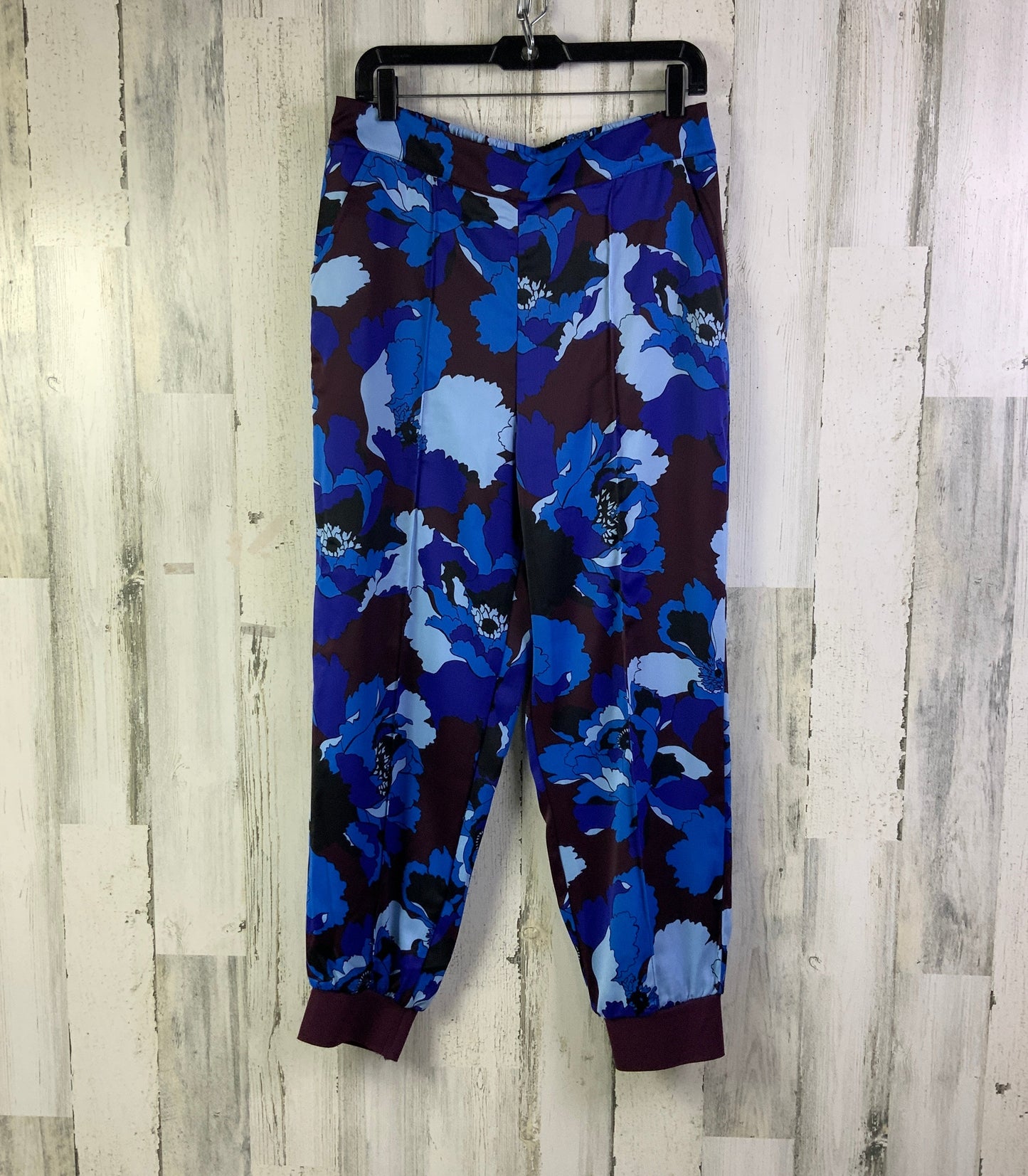 Pants Joggers By Who What Wear In Blue & Red, Size: 8