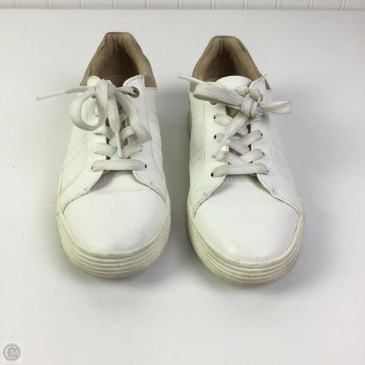 Shoes Sneakers By Naturalizer In White, Size: 6.5