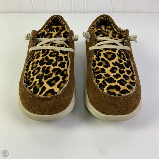 Shoes Flats By Ariat In Animal Print, Size: 9