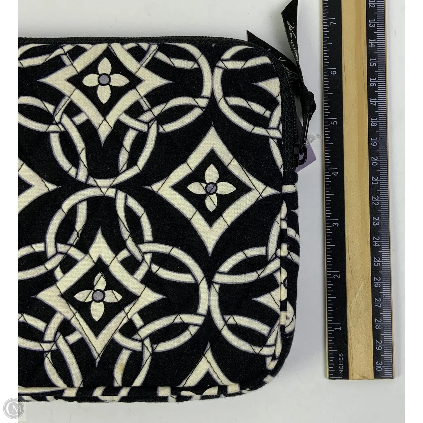 Clutch By Vera Bradley, Size: Small