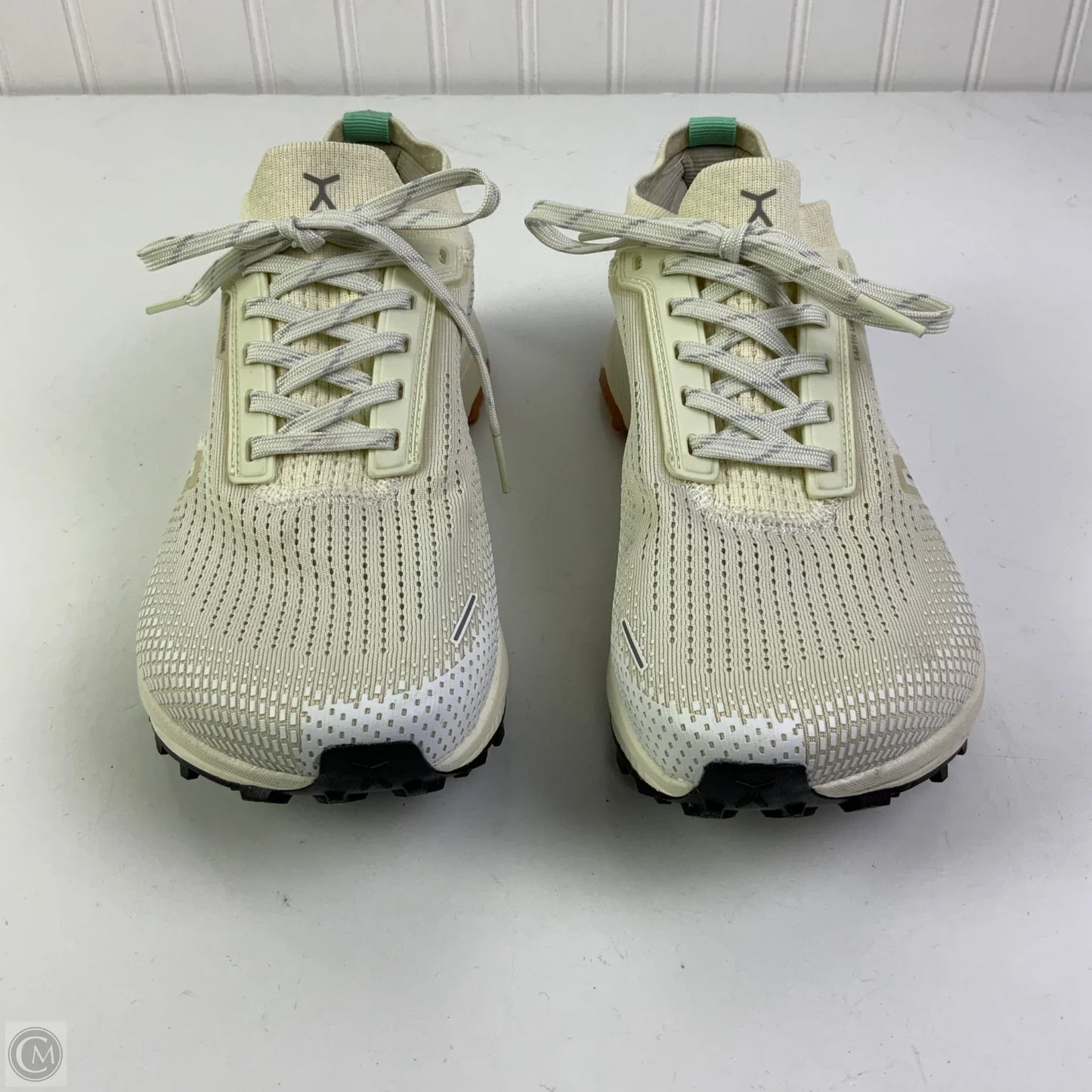 Shoes Athletic By Cmb In Cream, Size: 8