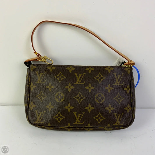 Clutch Luxury Designer By Louis Vuitton, Size: Medium