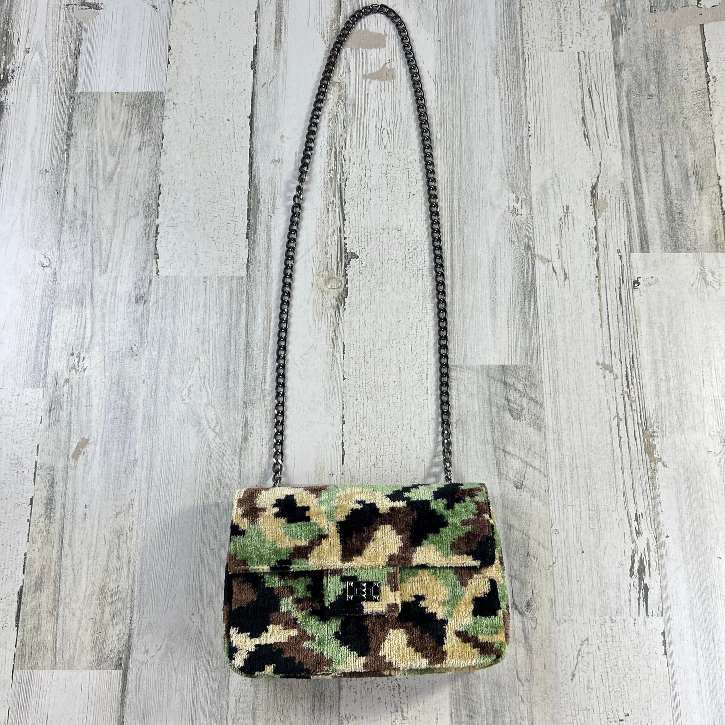 Crossbody Designer By Alara the Label Size: Medium