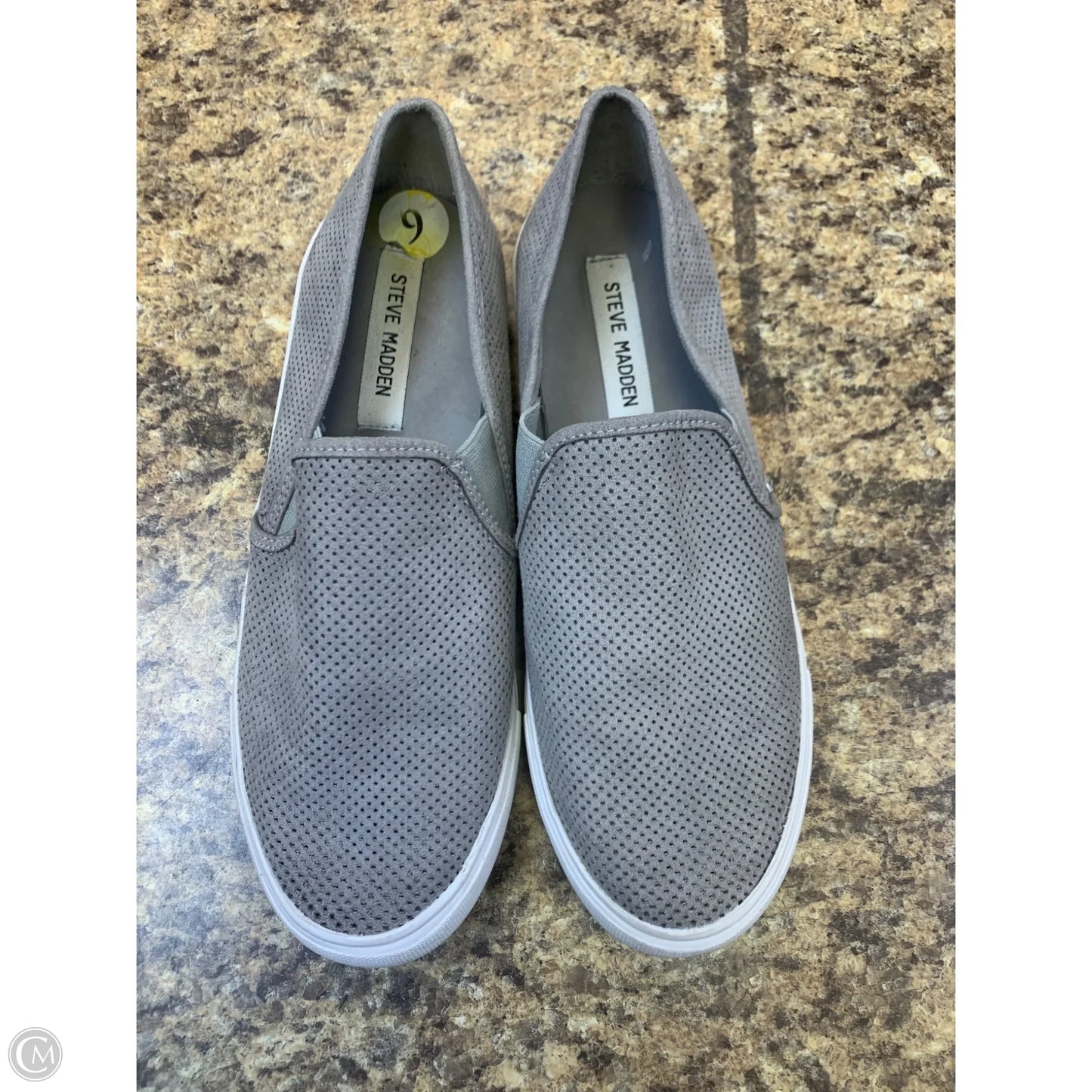 Shoes Flats By Steve Madden In Grey, Size: 9