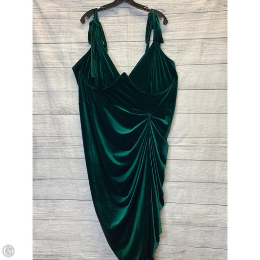 Dress Party Long By Pretty Little Thing In Green, Size: 22
