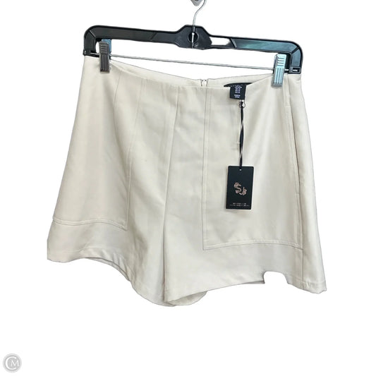 Shorts By Cmf In Cream, Size: M