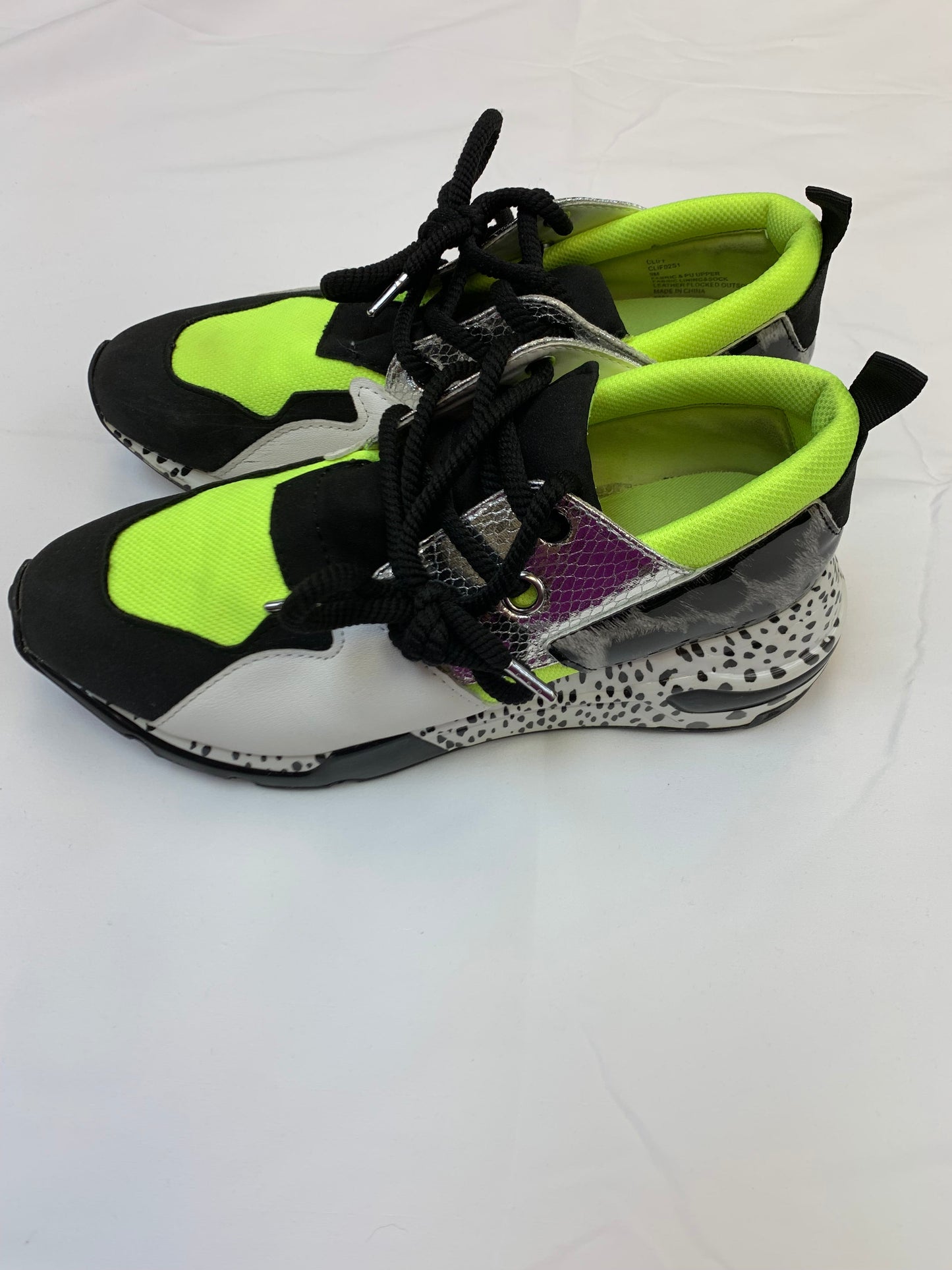 Shoes Athletic By Steve Madden In Animal Print, Size: 9