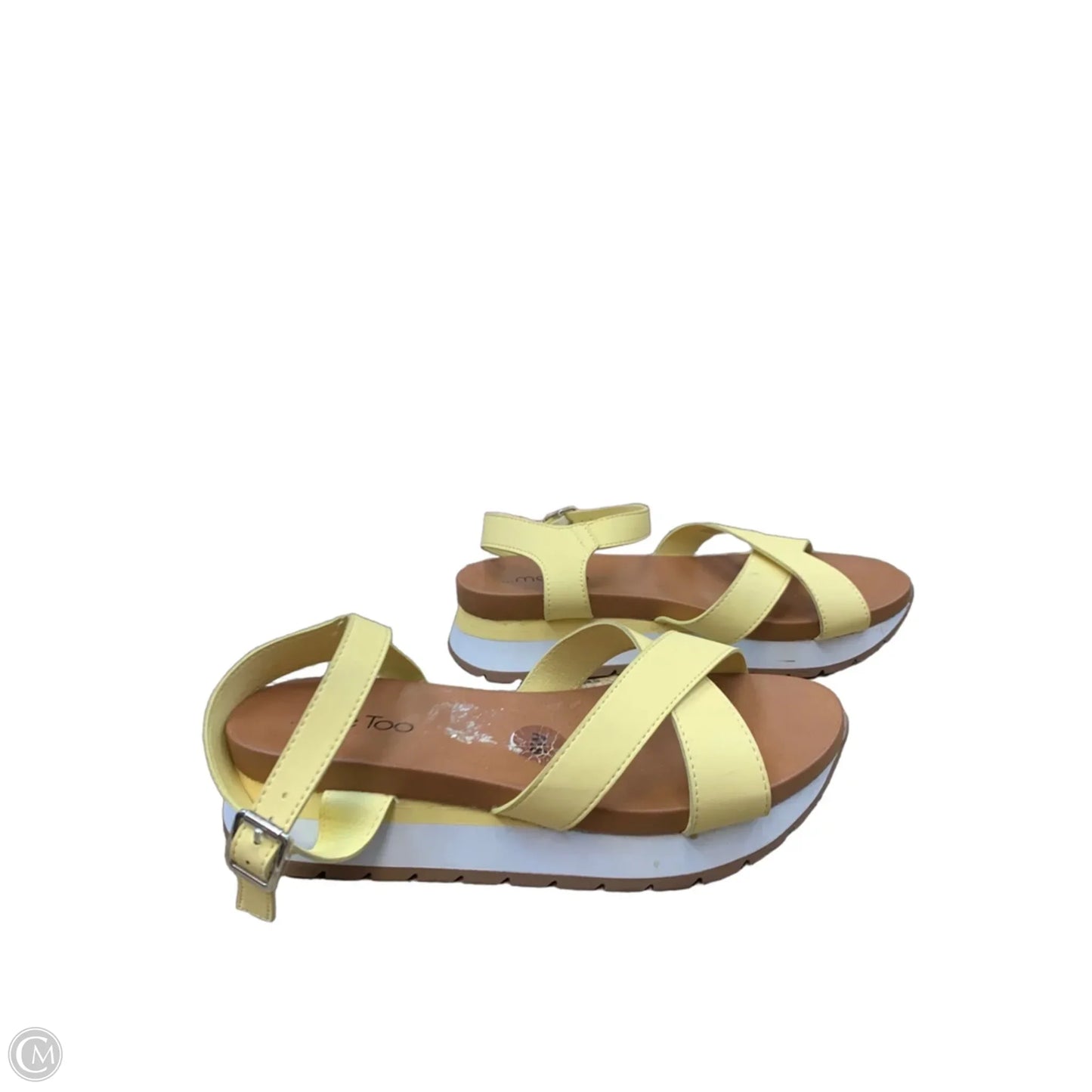 Sandals Flats By Me Too In Yellow, Size: