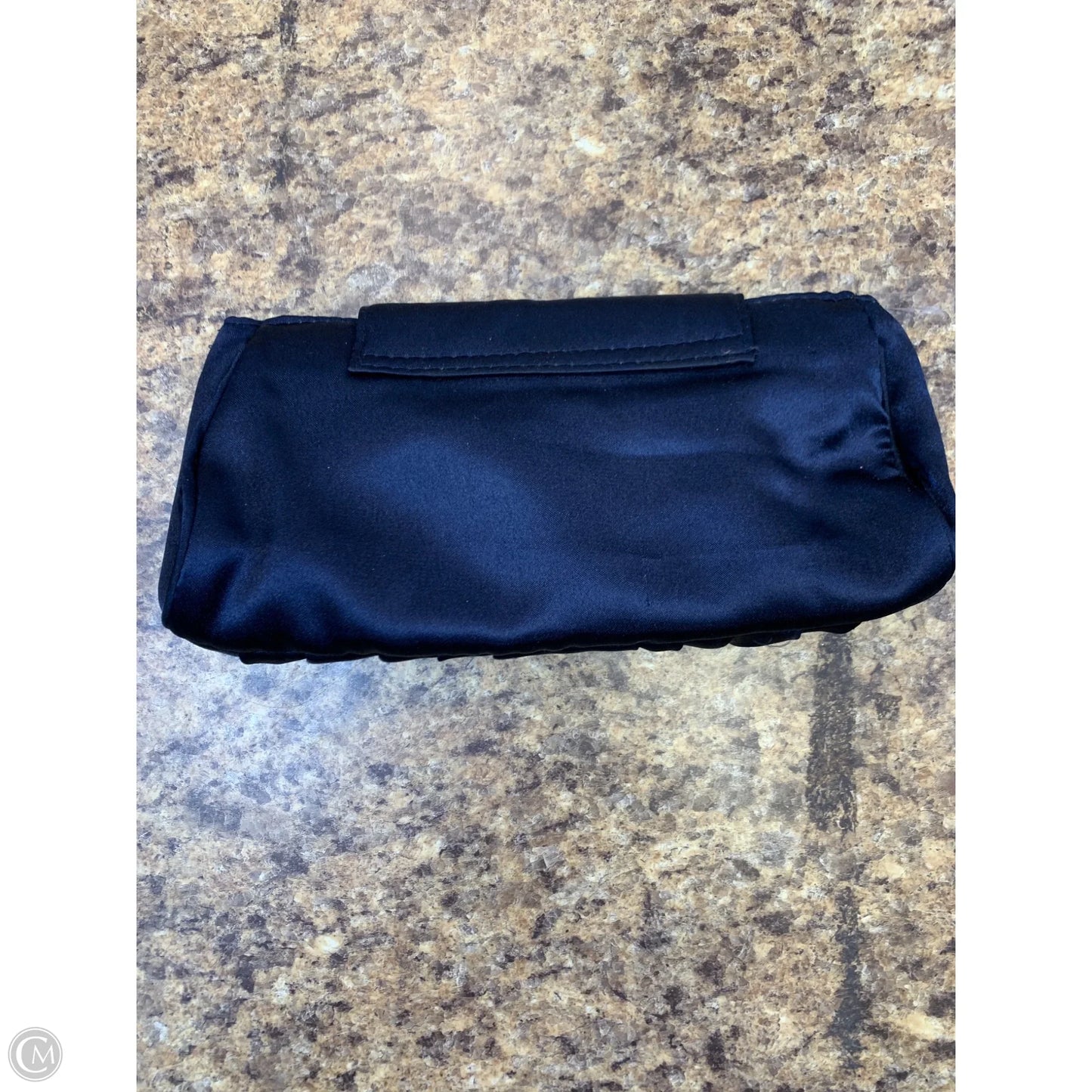 Clutch By Cmf, Size: Small