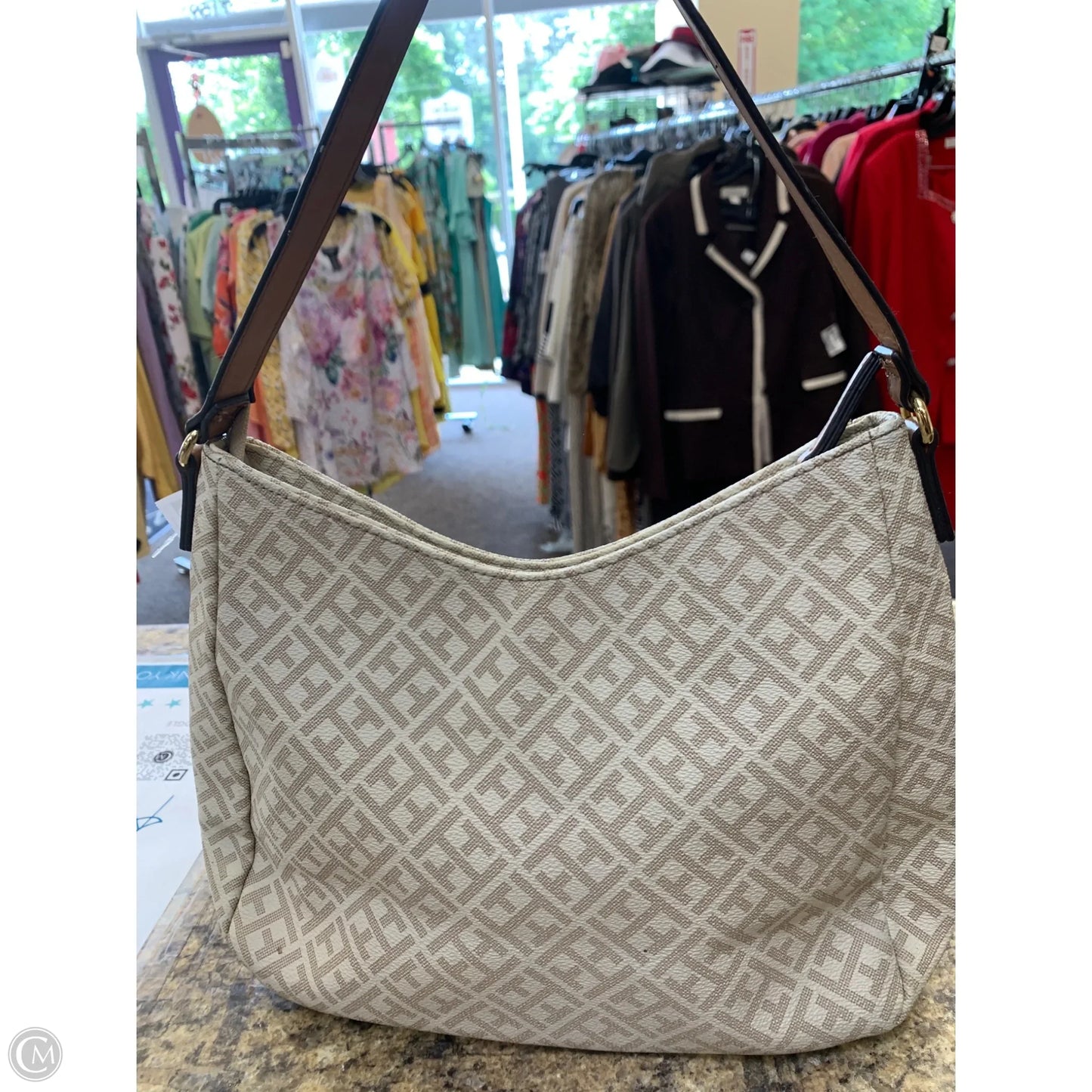 Handbag By Tommy Hilfiger, Size: Medium