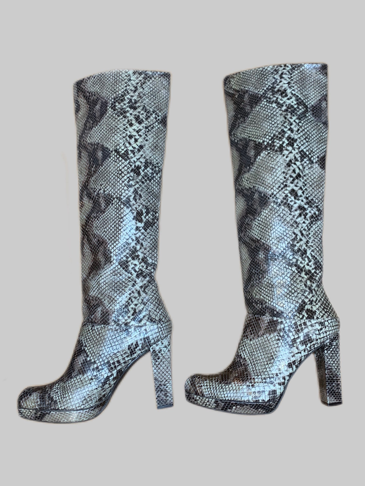 Boots Knee Heels By Stuart Weitzman In Animal Print