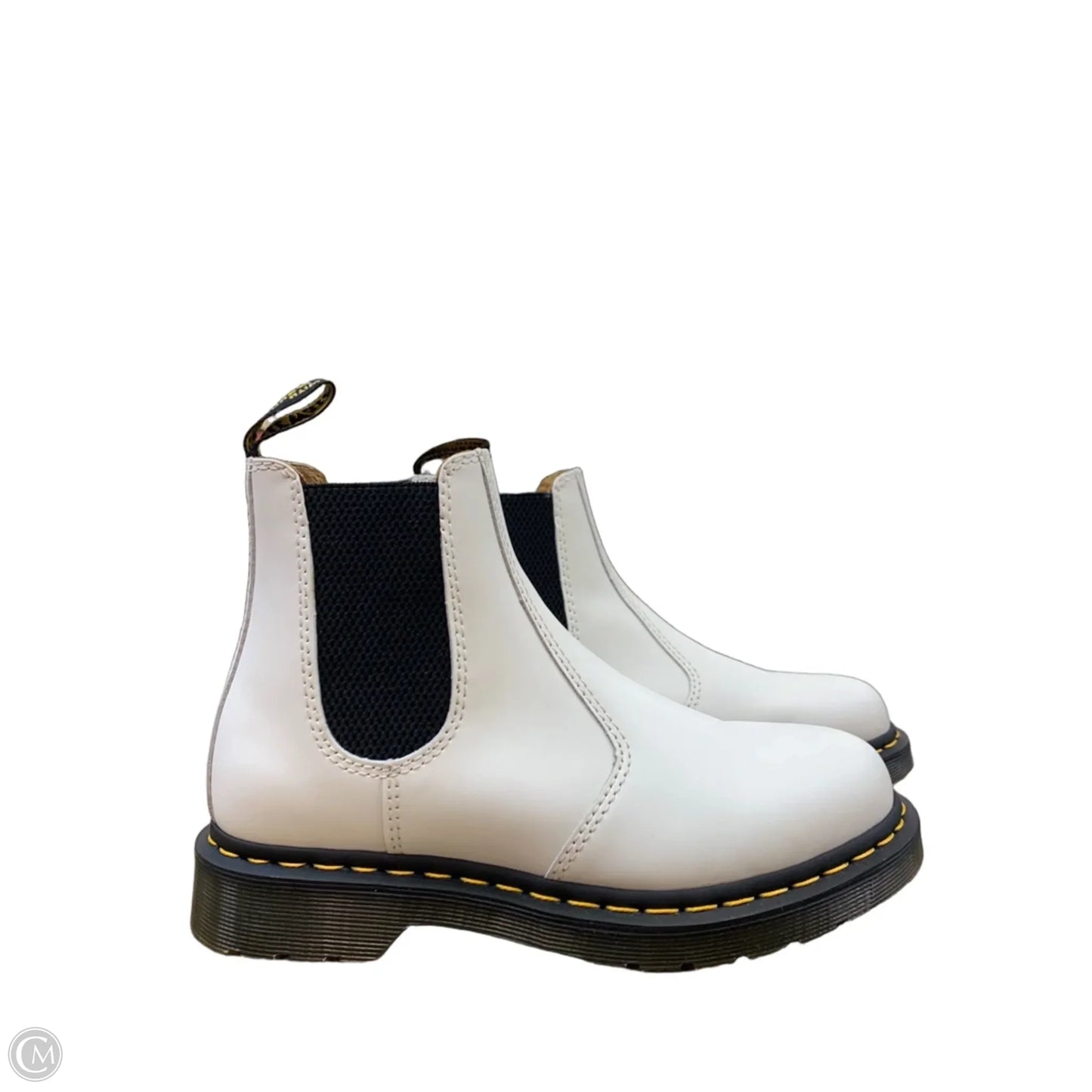 Boots Ankle Flats By Dr Martens In White, Size: 7