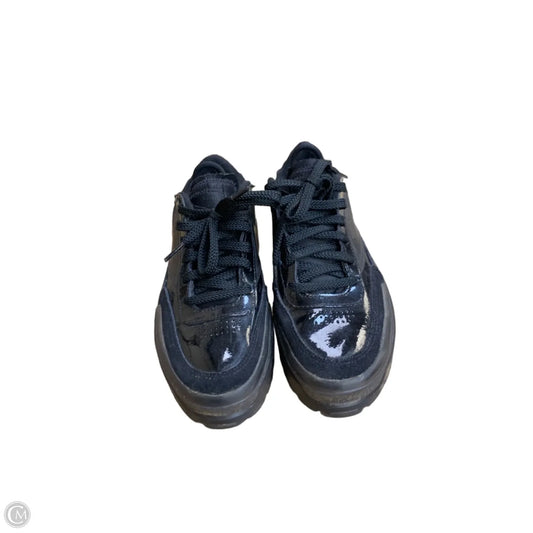 Shoes Sneakers By Reebok In Black, Size: 6