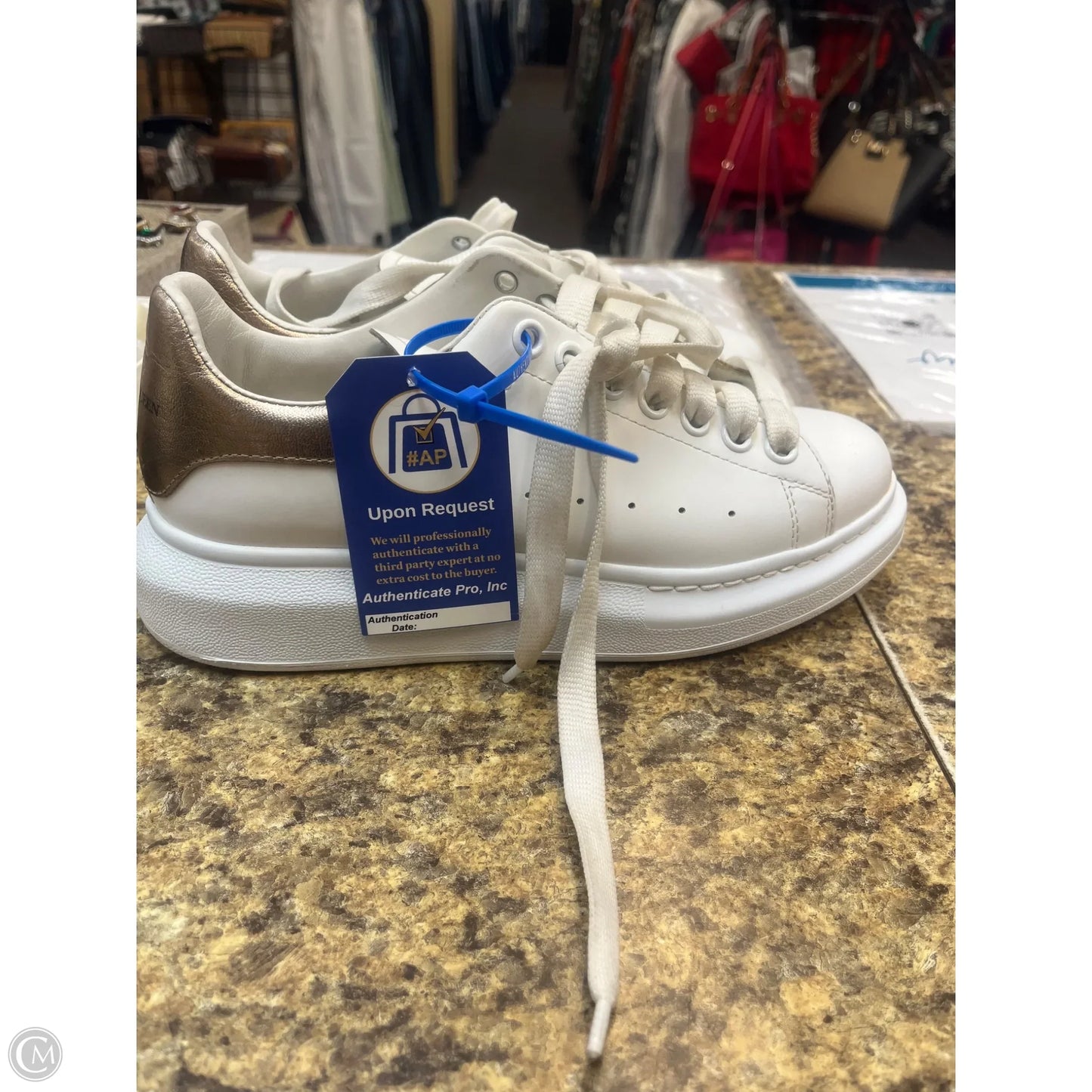 Shoes Luxury Designer By Alexander Mcqueen In White, Size: 9