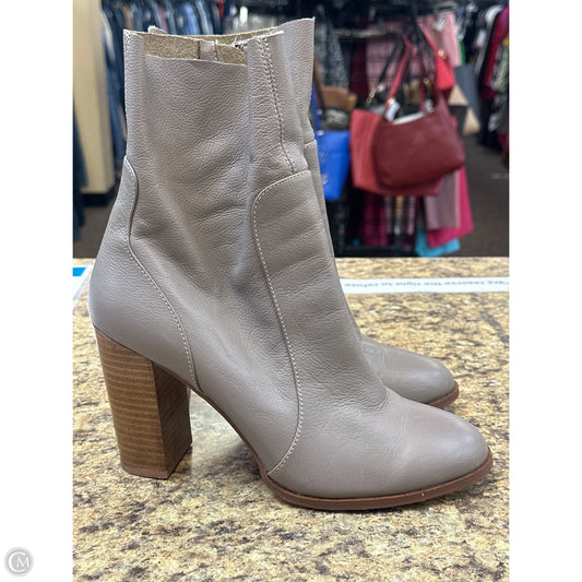 Boots Ankle Heels By Chinese Laundry In Taupe, Size: 10