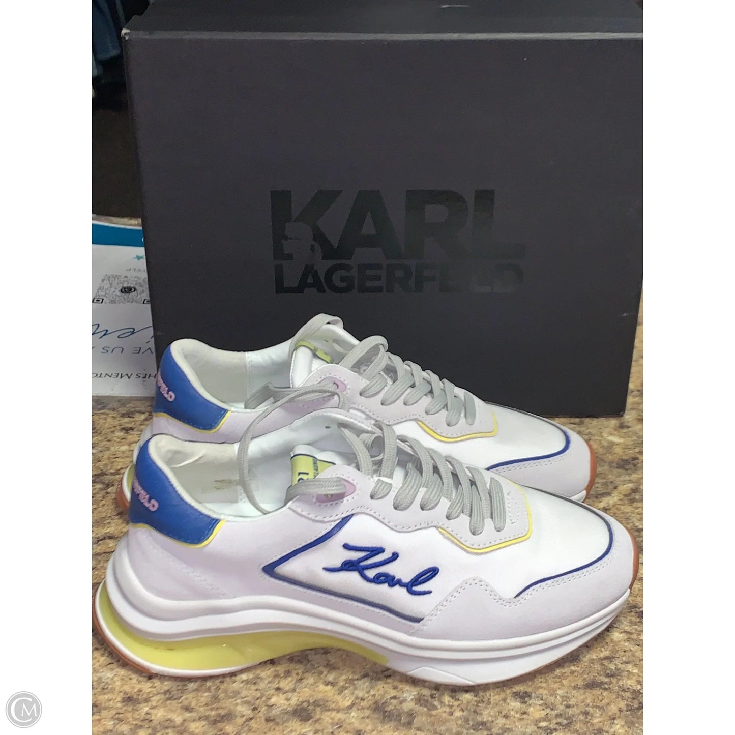 Shoes Designer By Karl Lagerfeld In White, Size: 7