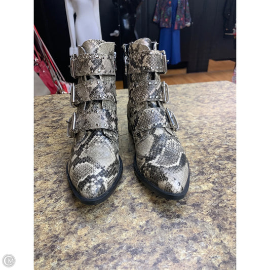 Boots Ankle Flats By Steve Madden In Snakeskin Print, Size: 6