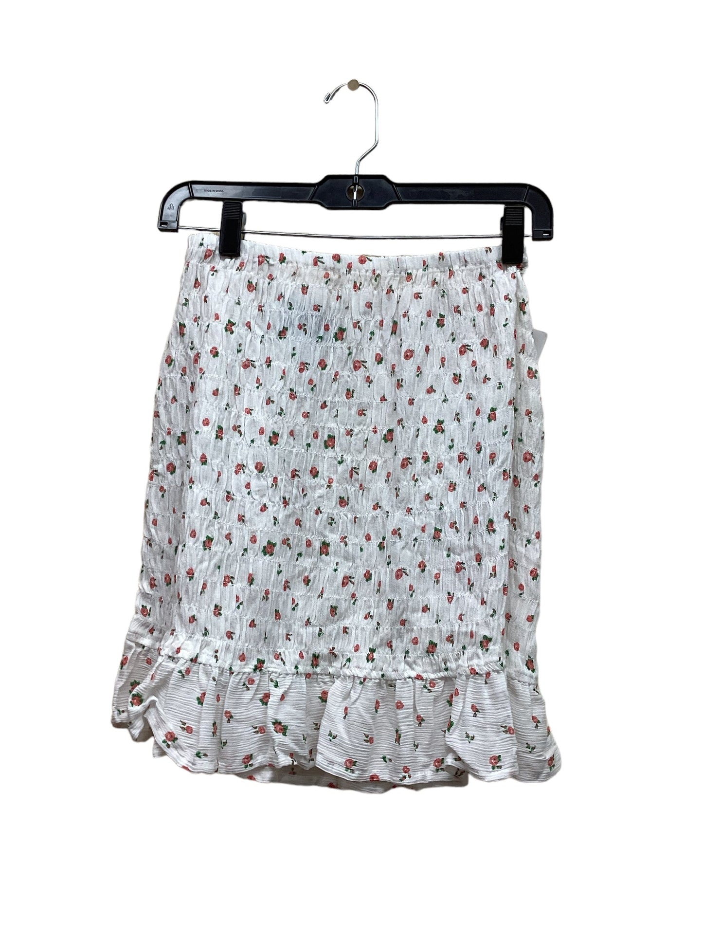 Skirt Mini & Short By Love On A Hanger  Size: 6