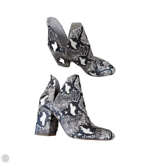 Boots Ankle Heels By Steve Madden In Snakeskin Print, Size: 9