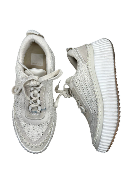 Shoes Sneakers By Dolce Vita In Ivory, Size: 7.5