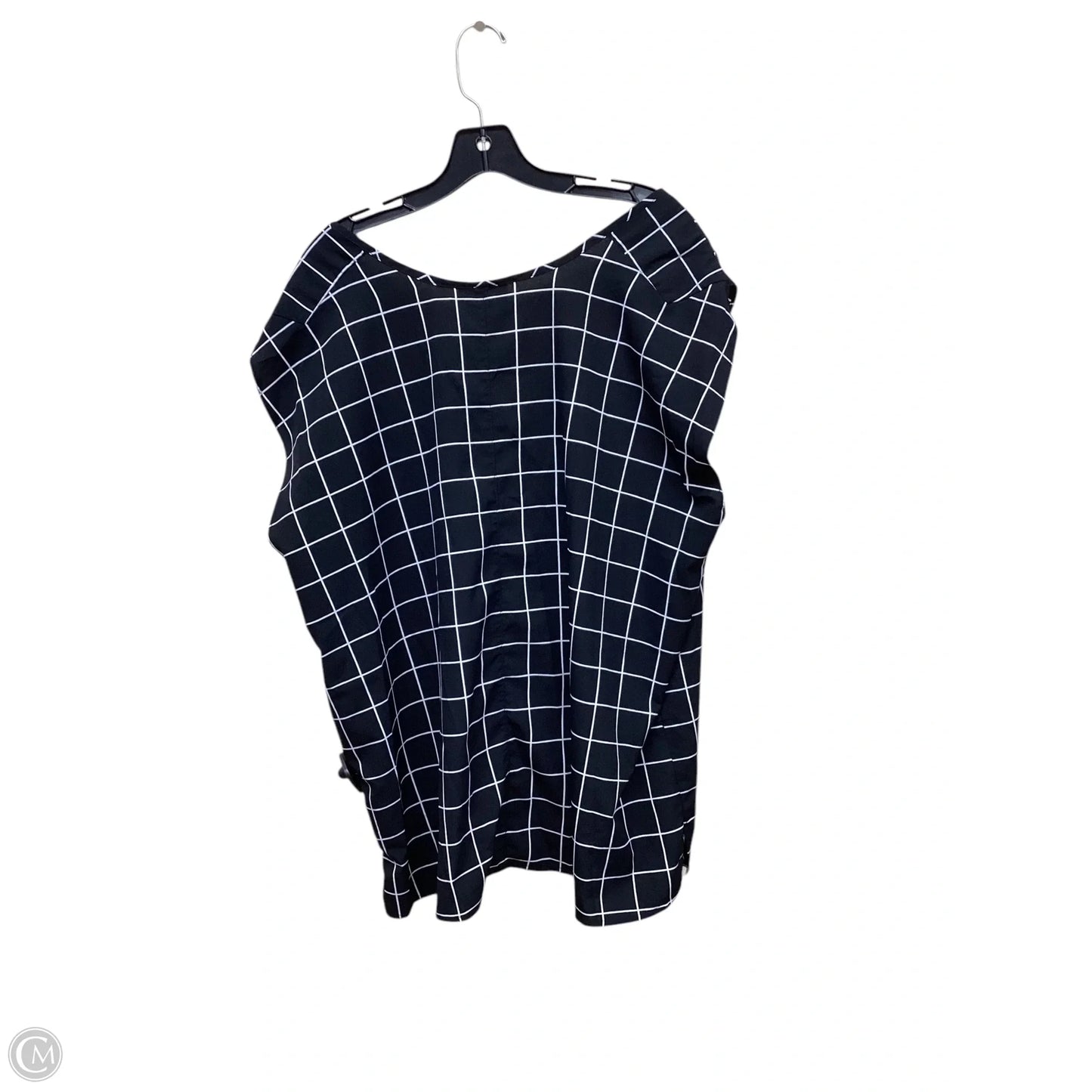 Top Short Sleeve By Pure Energy In Black & White, Size: 2x