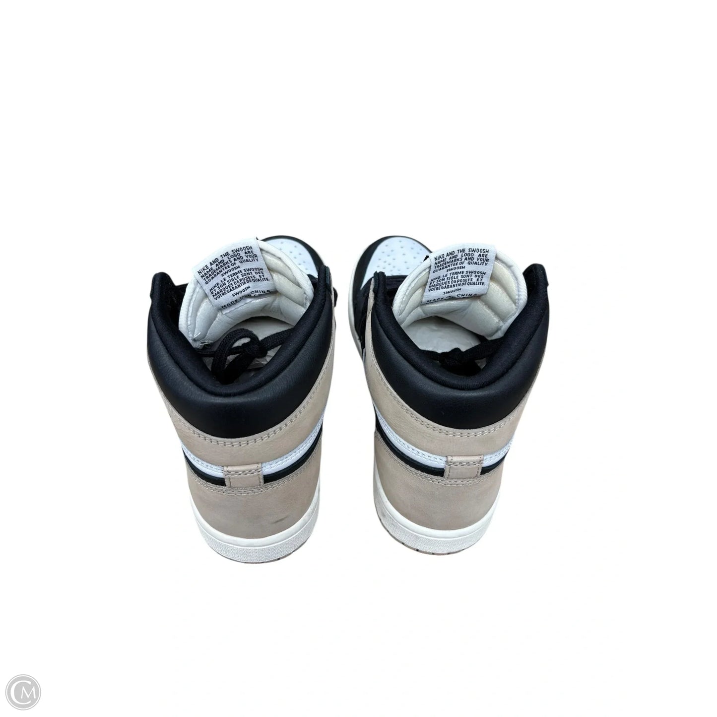 Shoes Sneakers By Nike In White, Size: 7