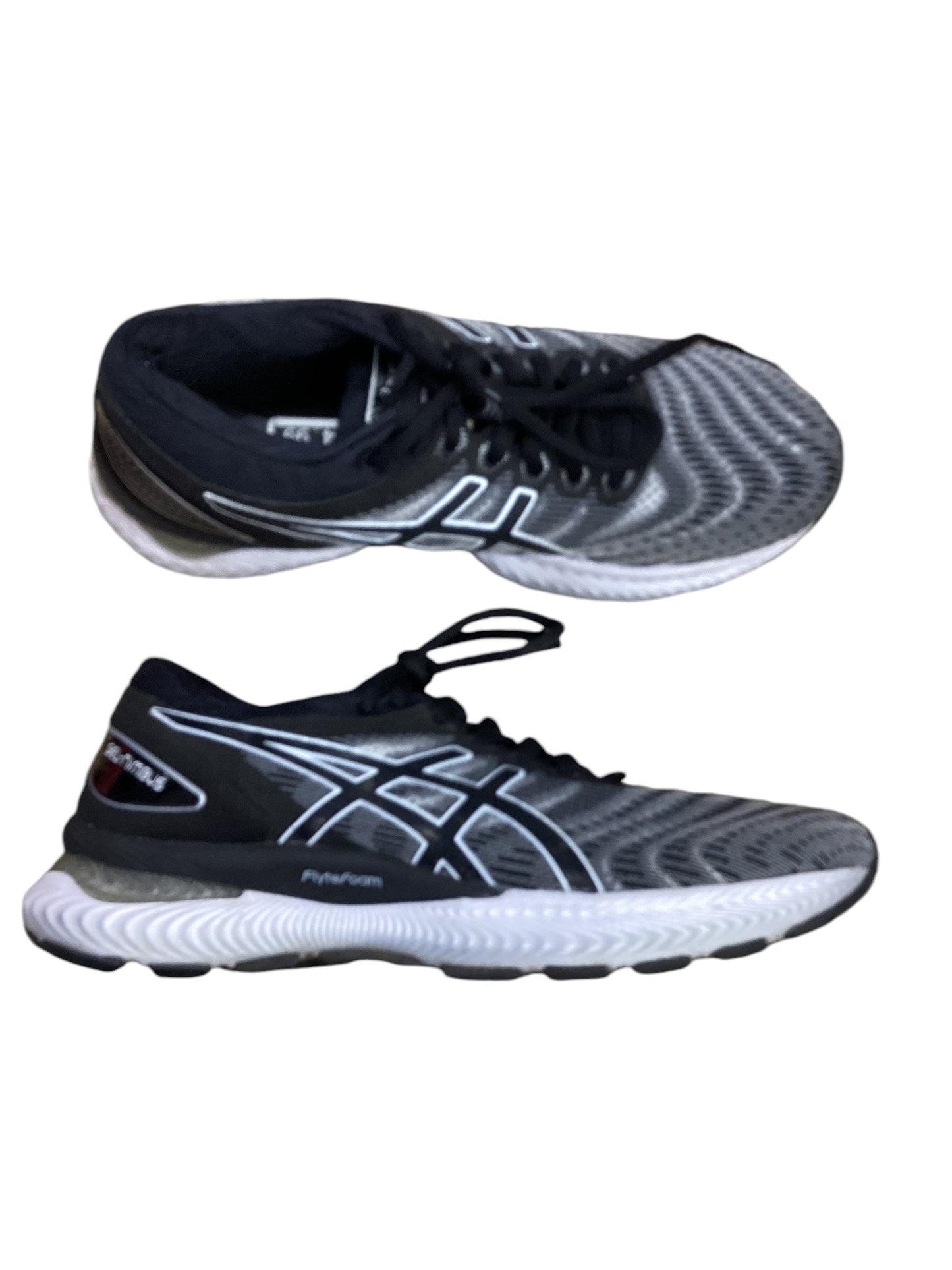 Shoes Sneakers By Asics In Black & White, Size: 6.5