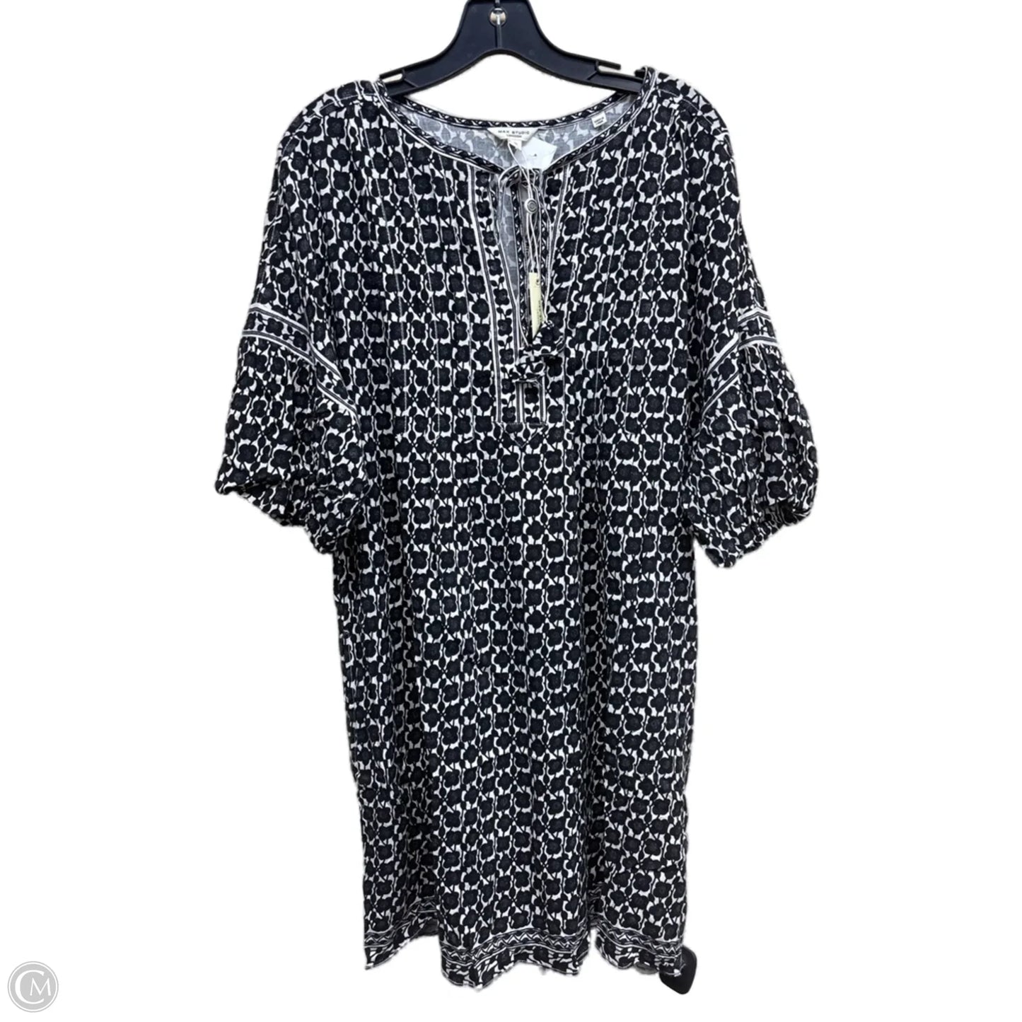 Dress Casual Short By Max Studio In Floral Print, Size: M