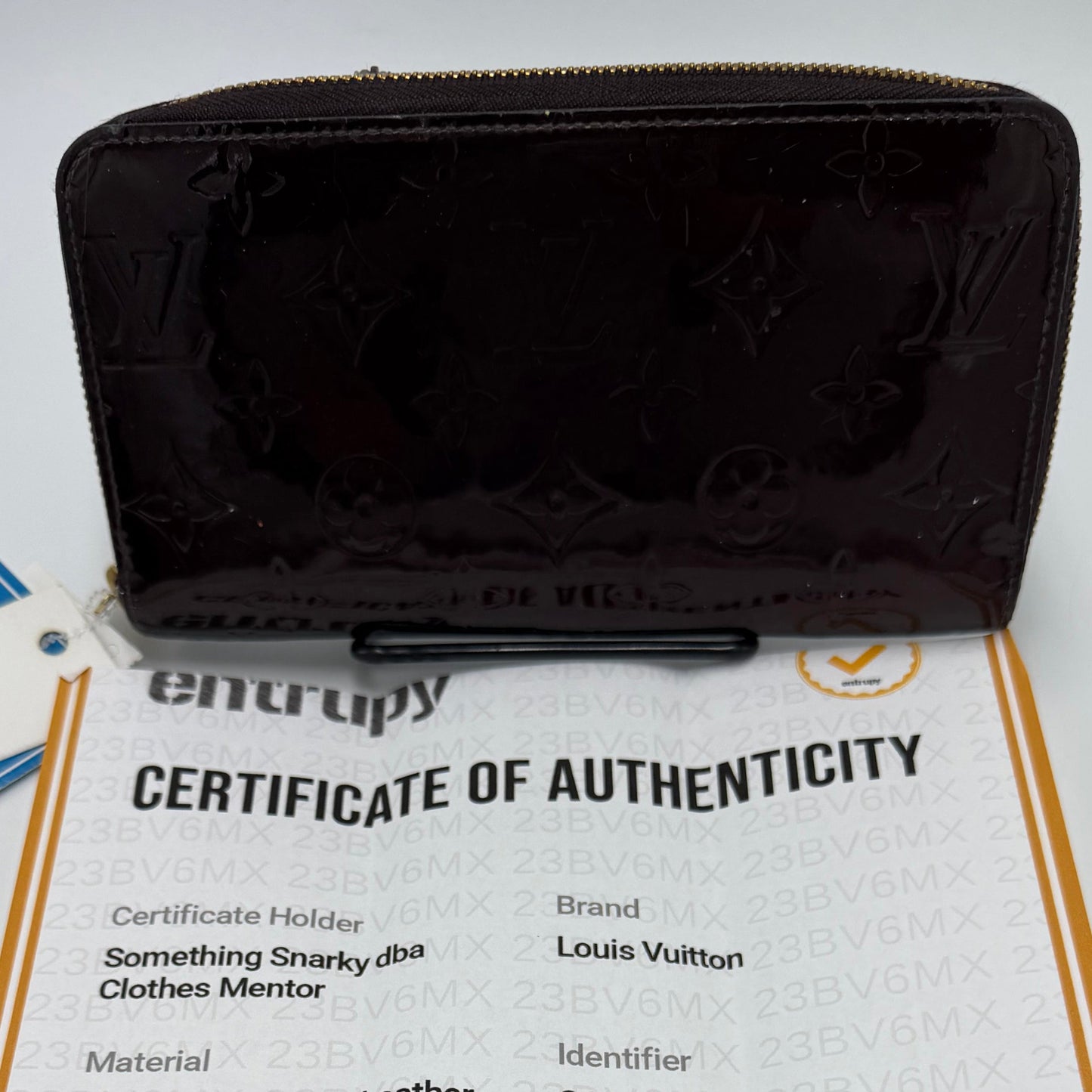 Louis Vuitton Zippy Vernis Patent Leather Luxury Wallet