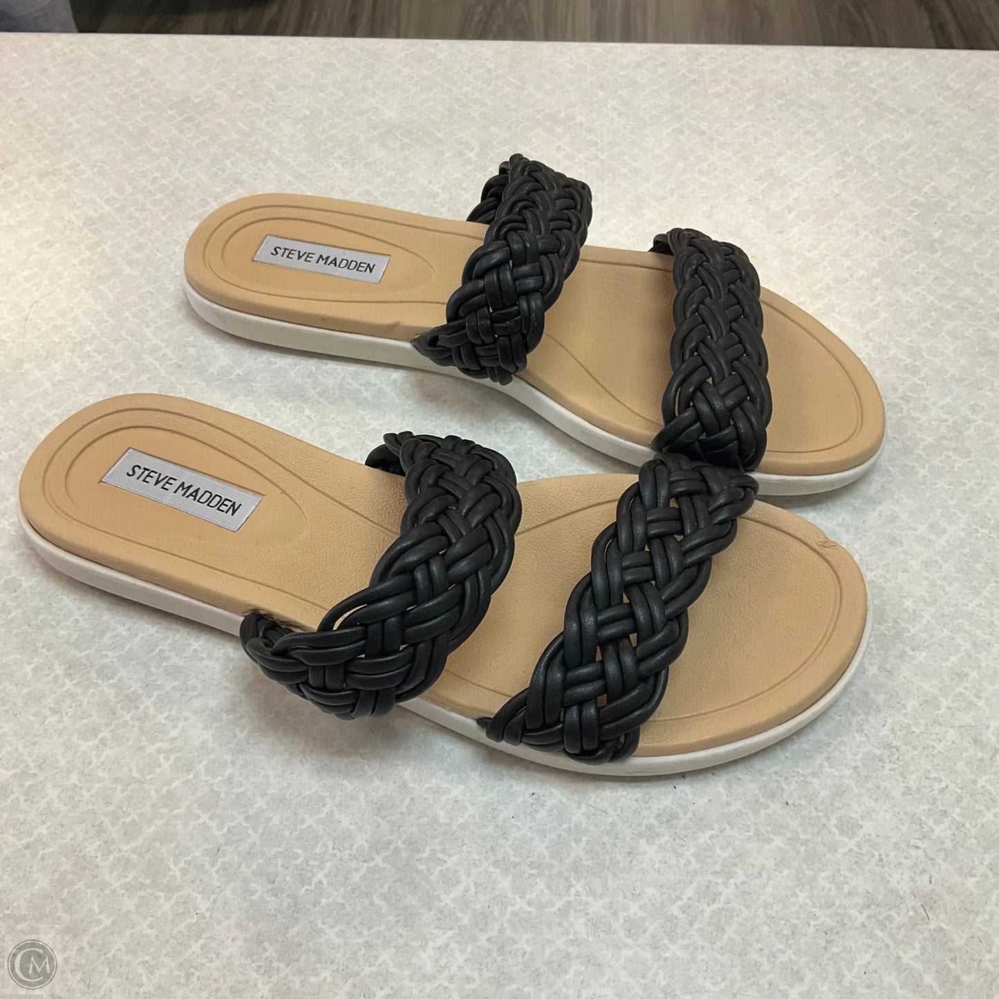 Sandals Flats By Steve Madden In Black, Size: 9