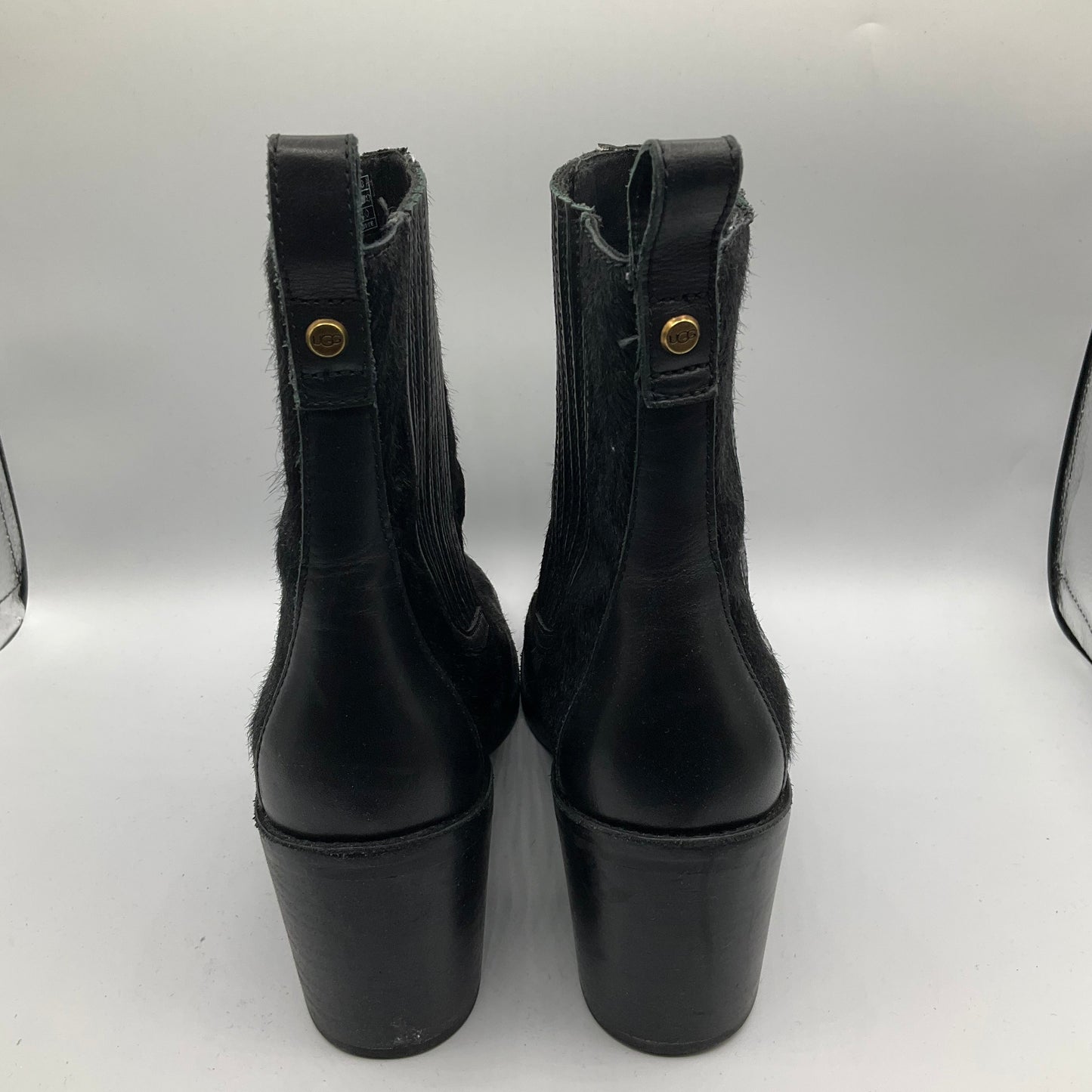 Boots Ankle Heels By Ugg In Black, Size: 9.5