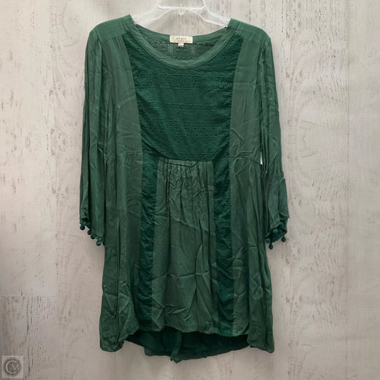 Dress Casual Short By Umgee In Green, Size: L