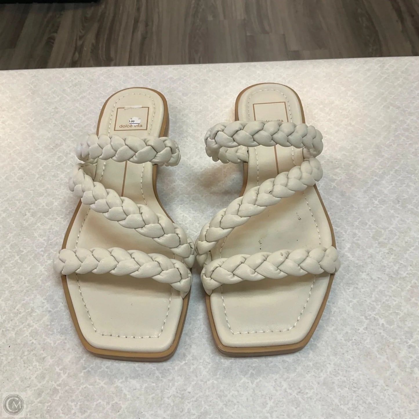 Sandals Flats By Dolce Vita In Cream, Size: 6