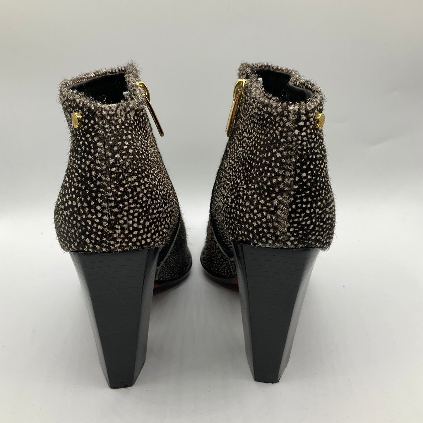 Boots Ankle Heels By Anthropologie In Animal Print, Size: 8