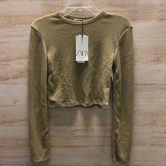 Top Long Sleeve By Zara In Green, Size: M