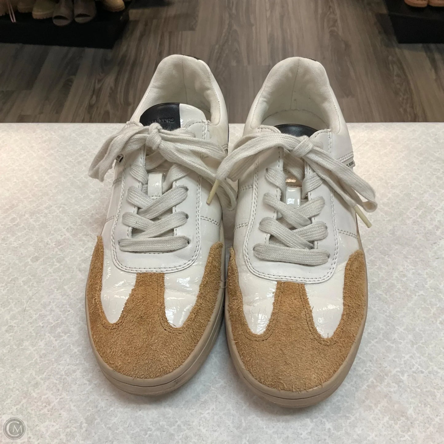 Shoes Designer By Michael Kors In White, Size: 7