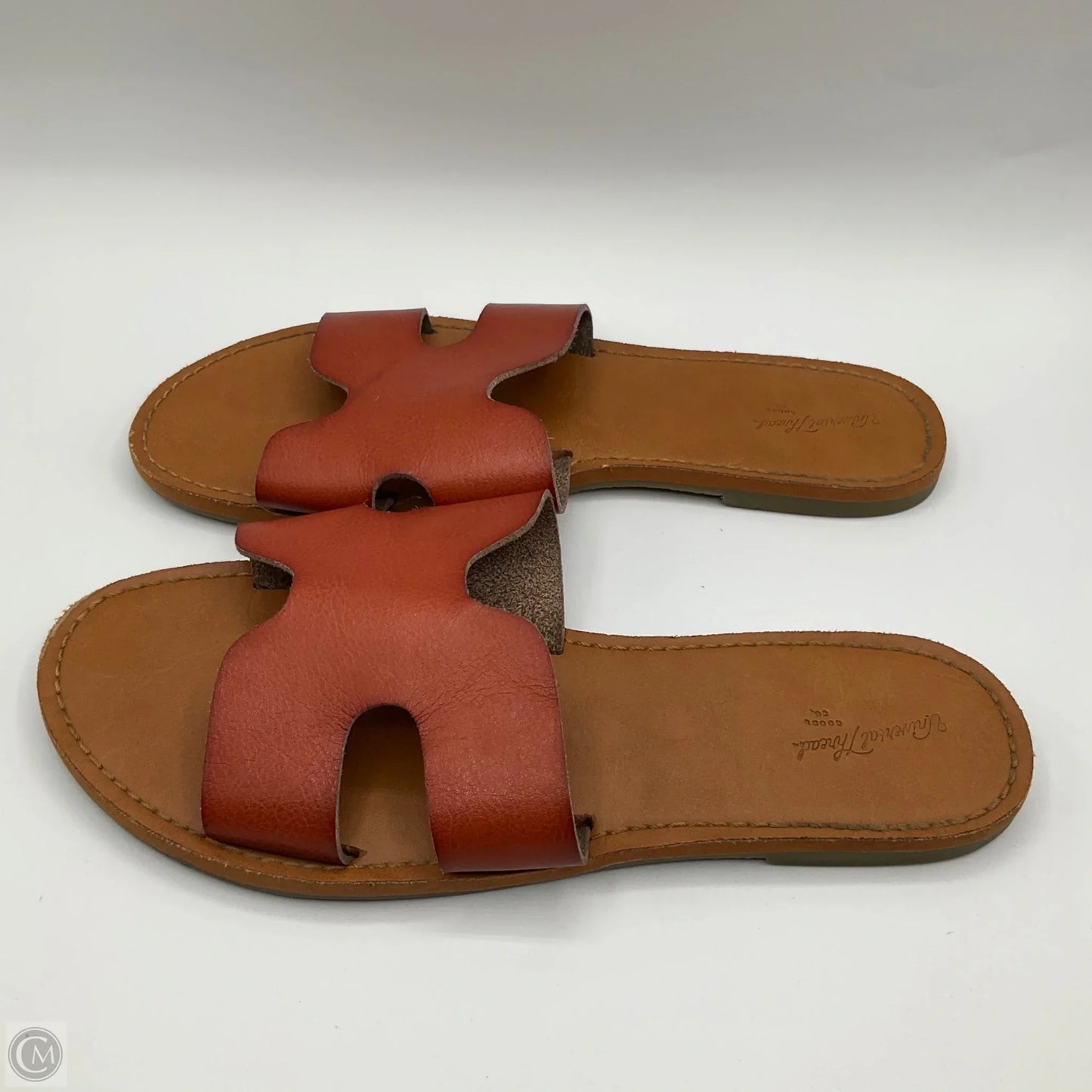 Sandals Flats By Universal Thread In Tan, Size: 8