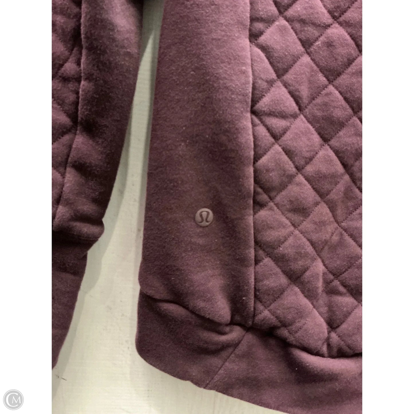 Athletic Top Long Sleeve Collar By Lululemon In Purple, Size: 4