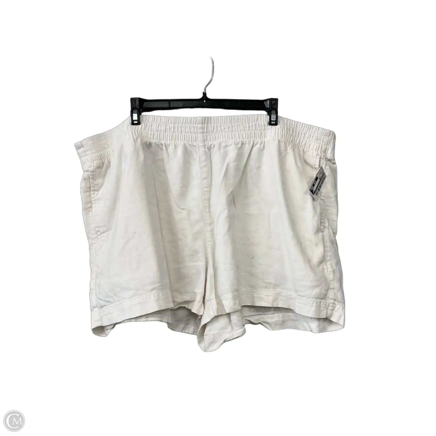 Shorts By Old Navy In White, Size: Xxl
