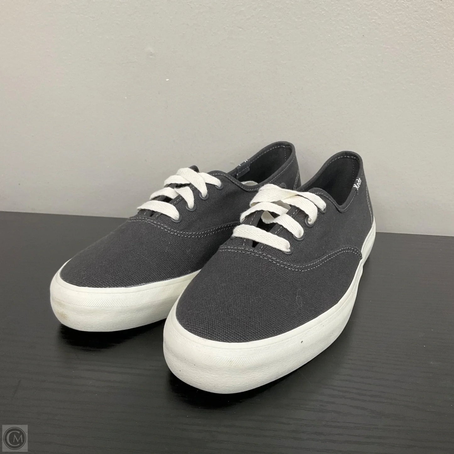 Shoes Sneakers By Keds In Grey, Size: 6.5