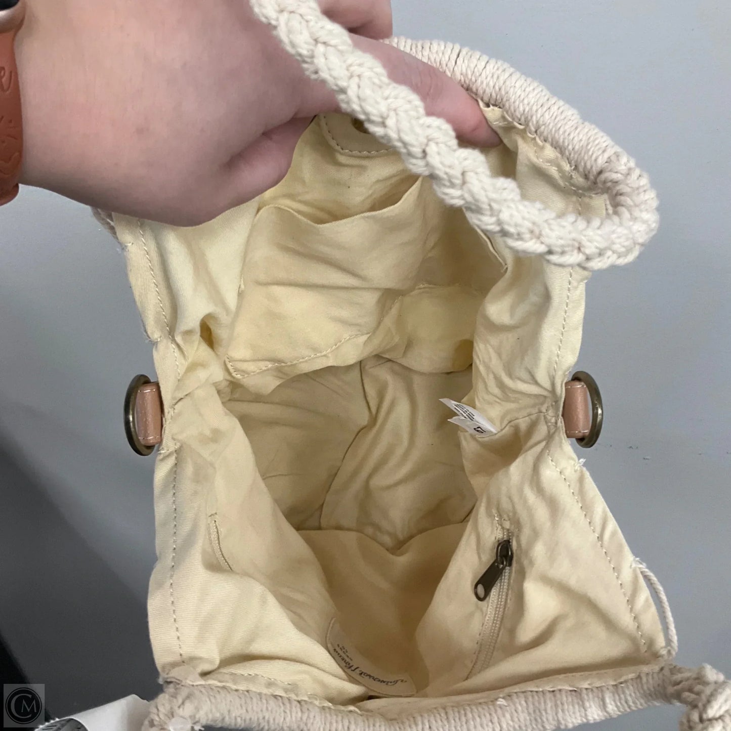 Handbag By Universal Thread, Size: Small