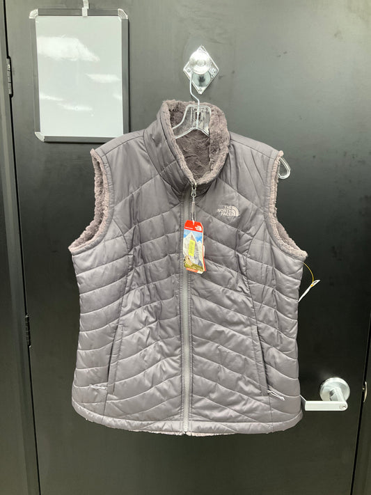 Vest Faux Fur & Sherpa By The North Face In Grey, Size: Xl