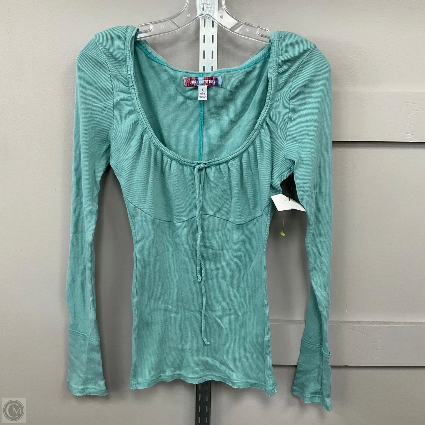 Top Long Sleeve By Urban Outfitters In Teal, Size: L