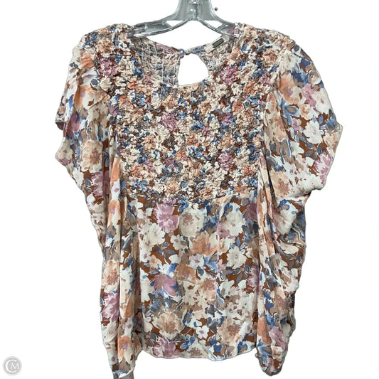 Top Short Sleeve By Gimmicks In Multi-colored, Size: S