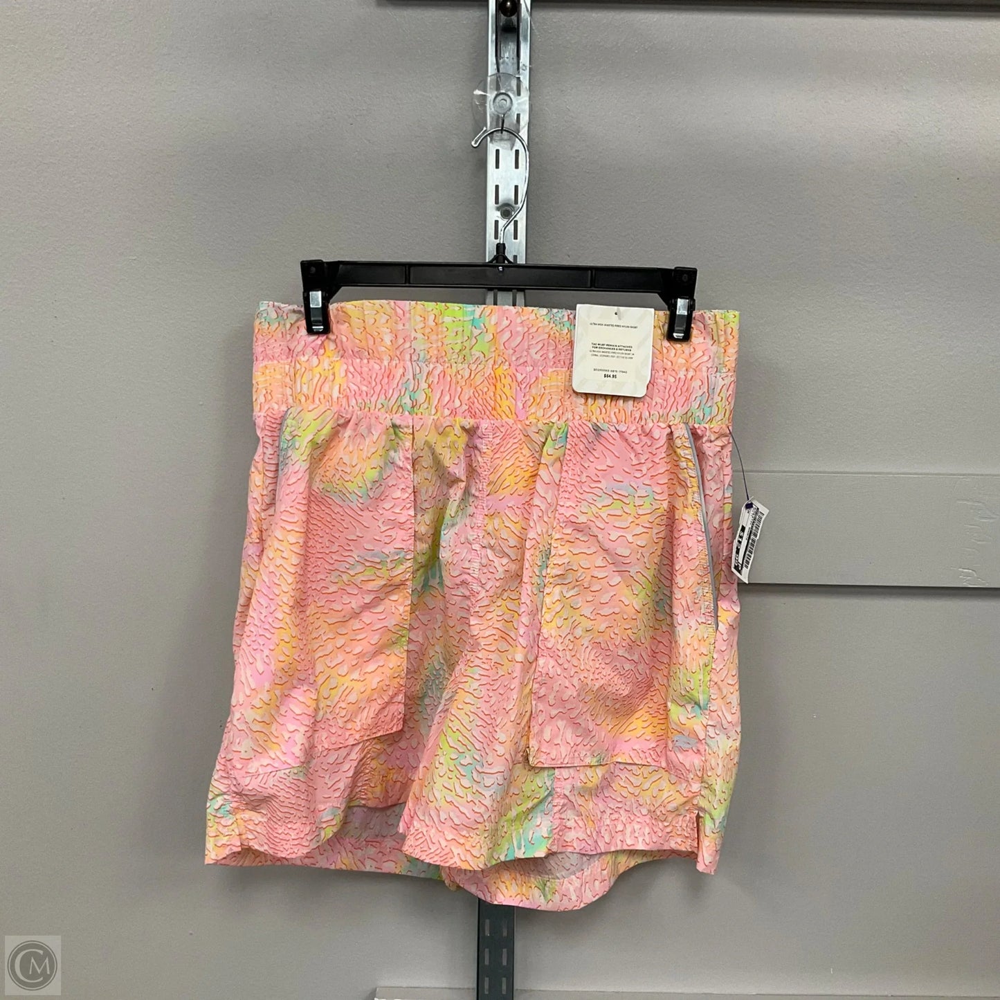 Athletic Shorts By Fabletics In Multi-colored, Size: M