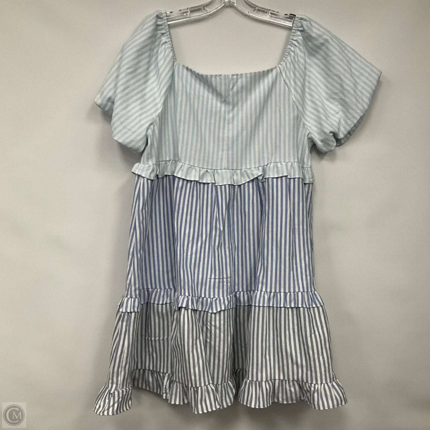 Dress Casual Short By Bibi In Striped Pattern, Size: M