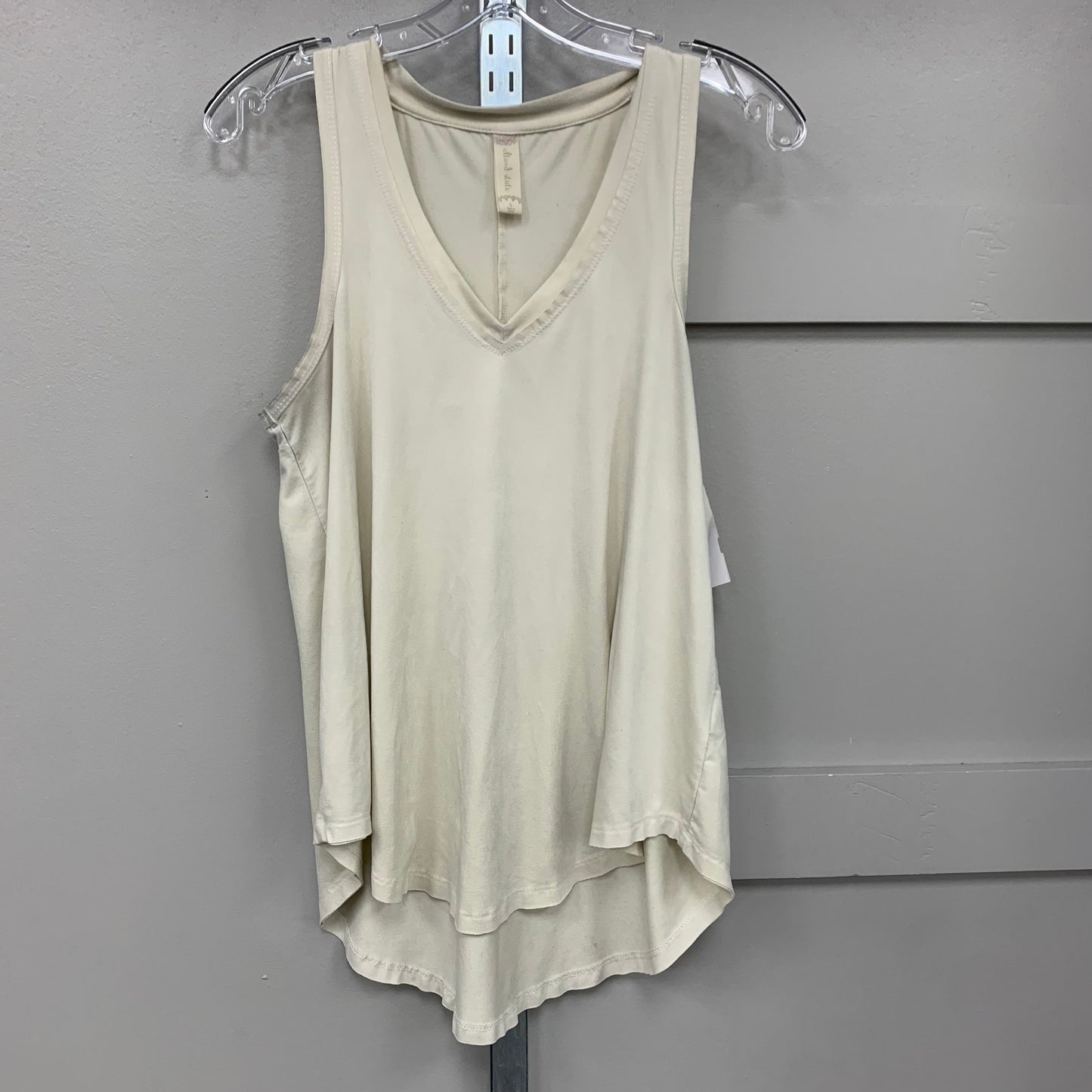 Top Sleeveless By Altard State In Cream, Size: S