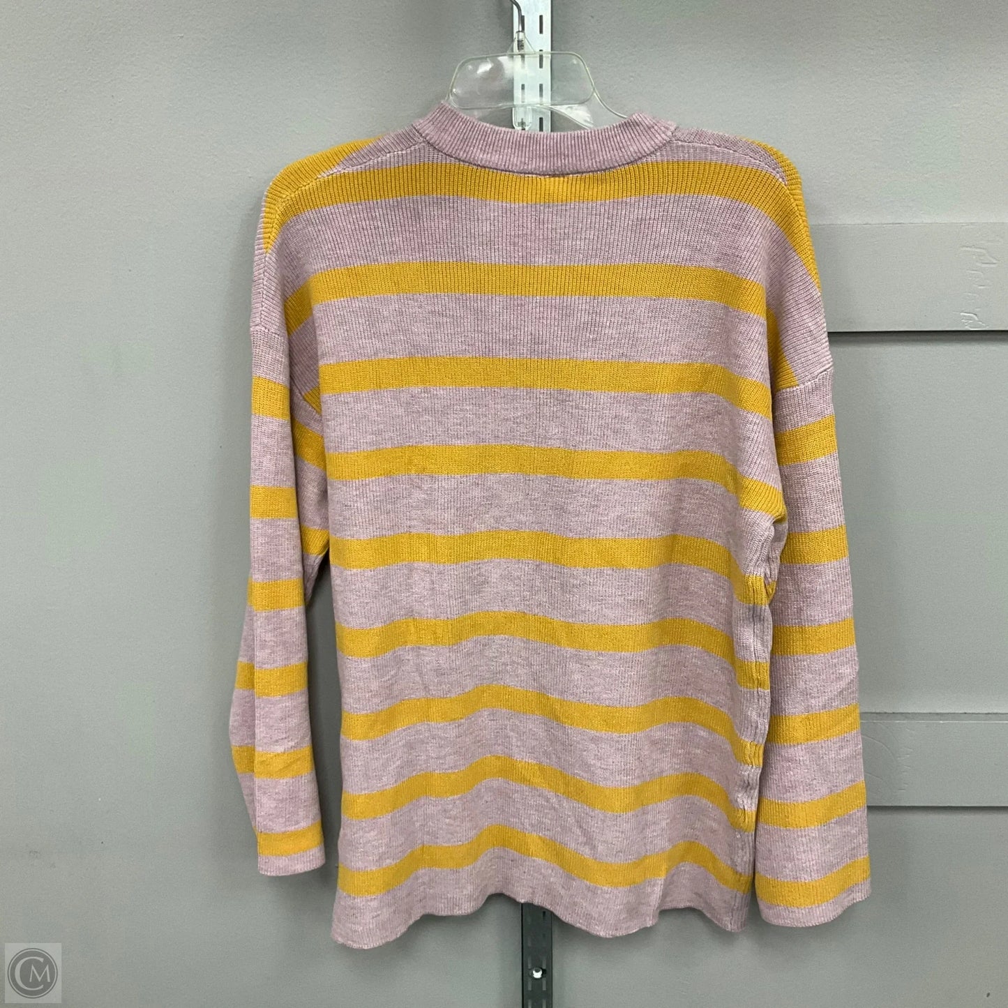 Sweater By Clothes Mentor In Striped Pattern, Size: S