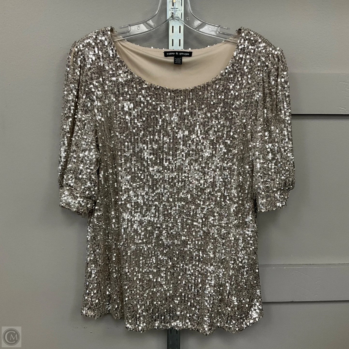 Top Short Sleeve By Cable And Gauge In Gold, Size: Xl